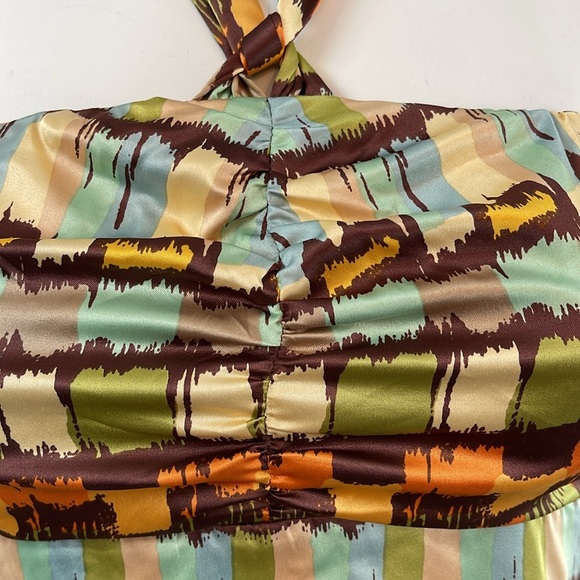 THE LIMITED BACK TIE HALTER TOP - Picture 4 of 9